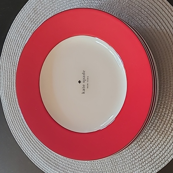 ♠️Kate Spade Accent Plate - Picture 6 of 10